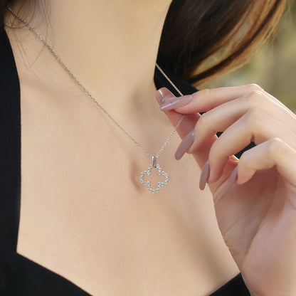 [Rosla]Four-Leaf Clover Hollow Design Exquisite Necklace