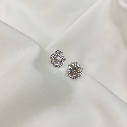 [Rosla]Stylish Shiny Round Center Stone Stud Earrings