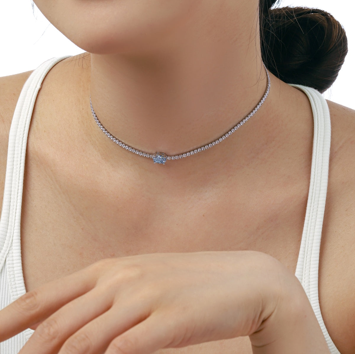 [Rosla]1.0 Carat Shining Oval Cut Necklace