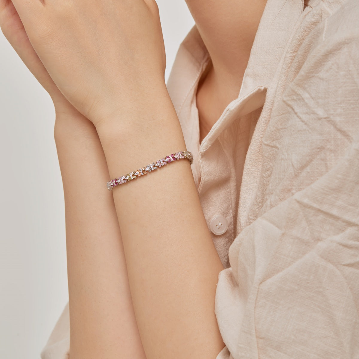 [Rosla]Unique Colorful Butterfly Shape Party Bracelet