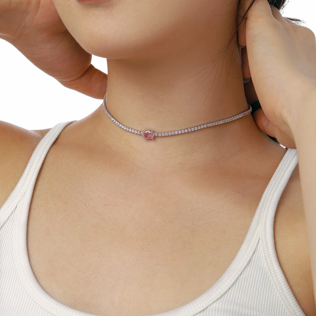 [Rosla]1.0 Carat Shining Oval Cut Necklace