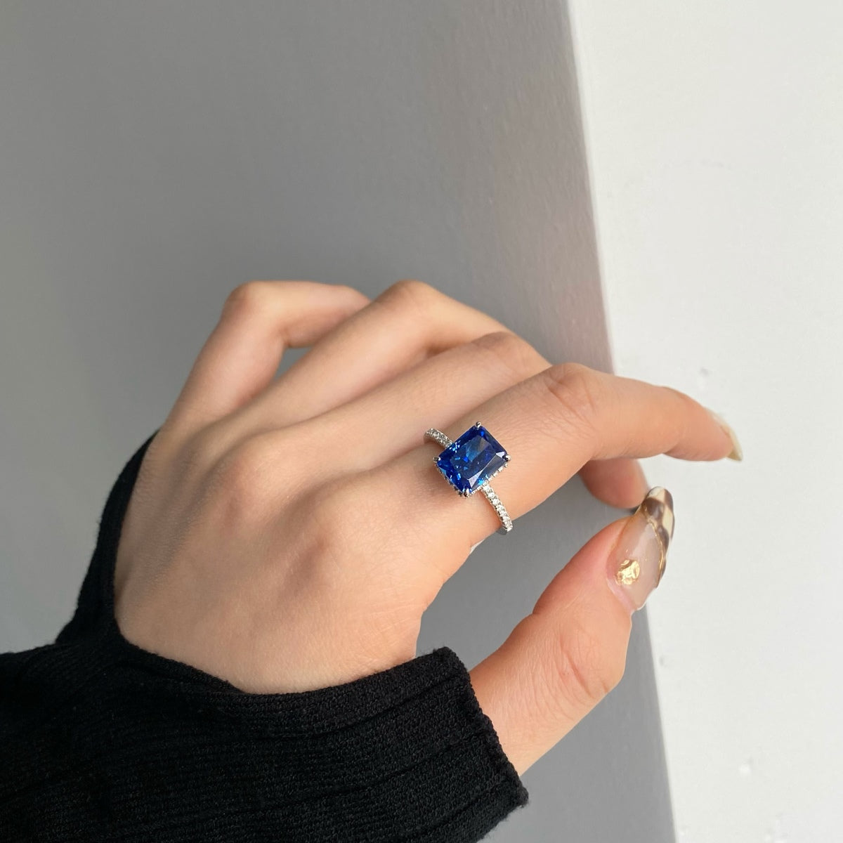 [Rosla]4.0 Carat Luxurious Engagement Ring