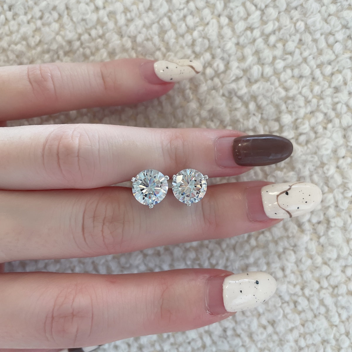 [Rosla]Dainty Round Shape Earrings