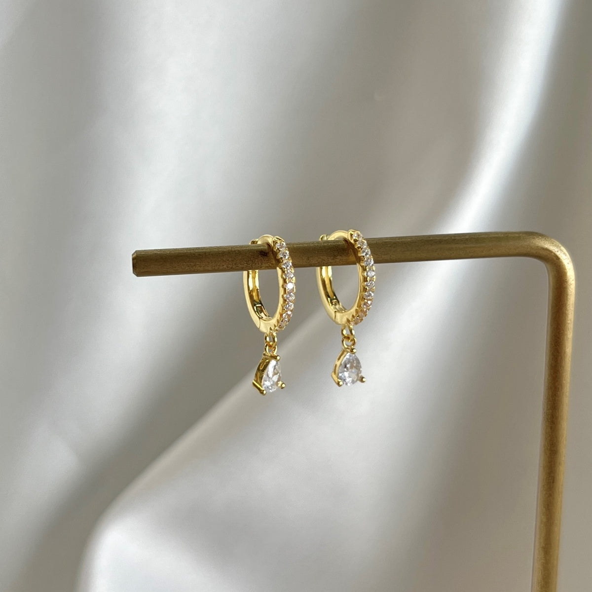 [Rosla]Luxurious Geometric Drop Earrings