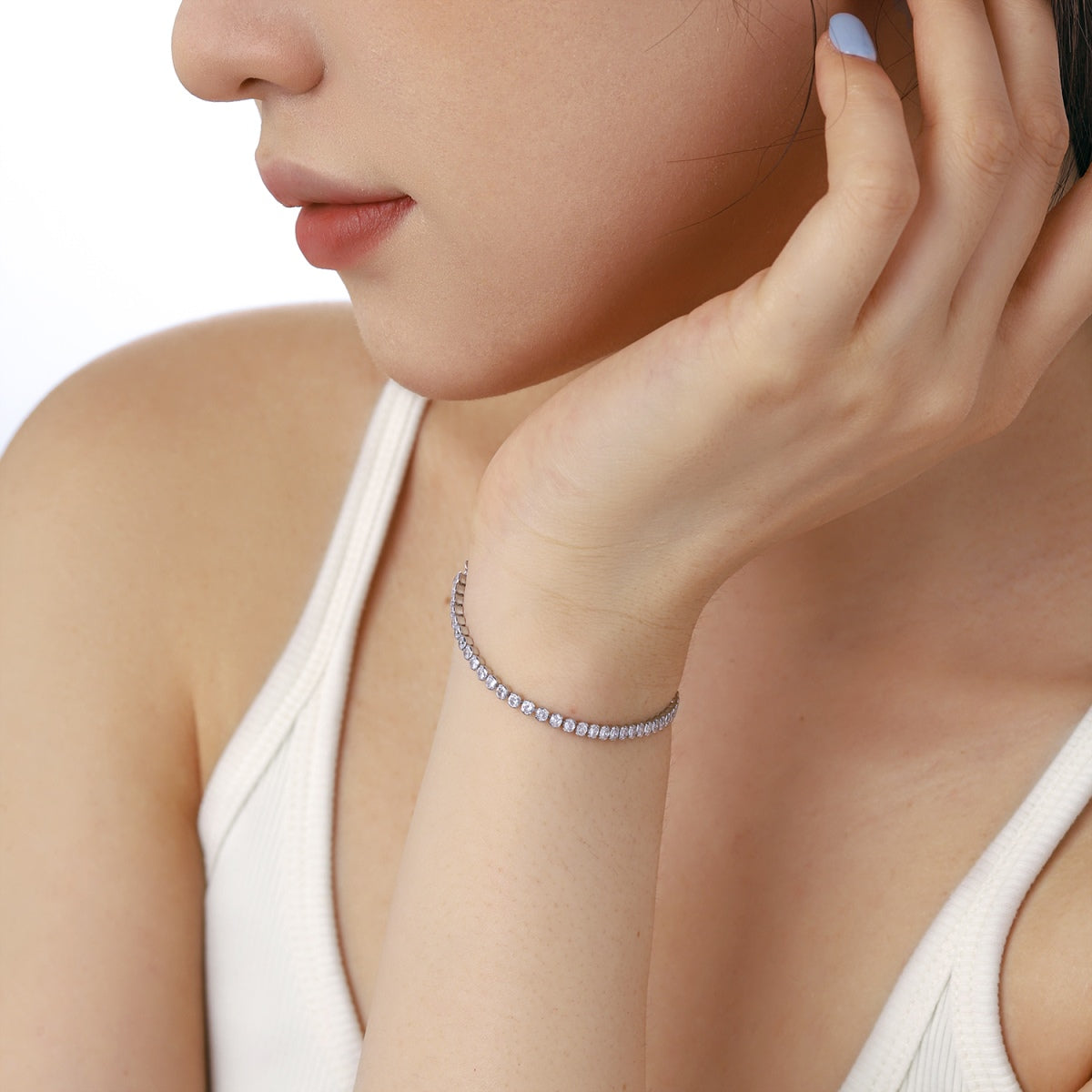 [Rosla]Dazzling Sparkling Round Cut Daily Bracelet