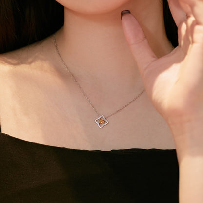[Rosla]Exquisite Flower Shape Princess Cut Necklace