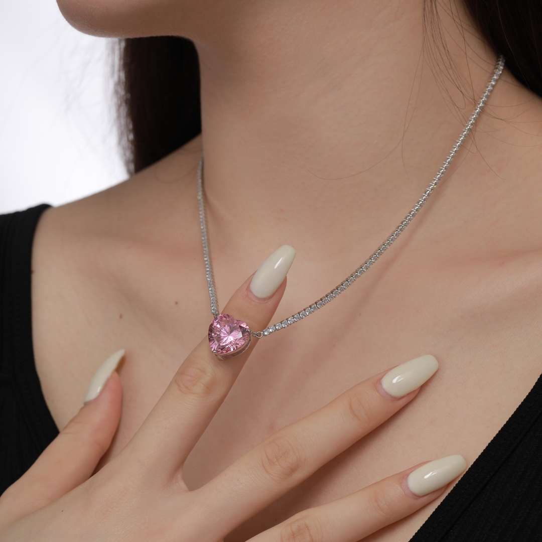 [Rosla]8.0 Carat Versatile Colorful Sweet Heart-Shaped Tennis Necklace