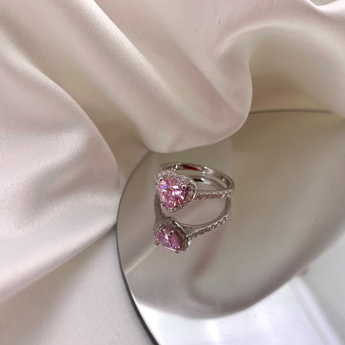 [Rosla]Eternity Splashy Romantic Heart Shape Lover Ring