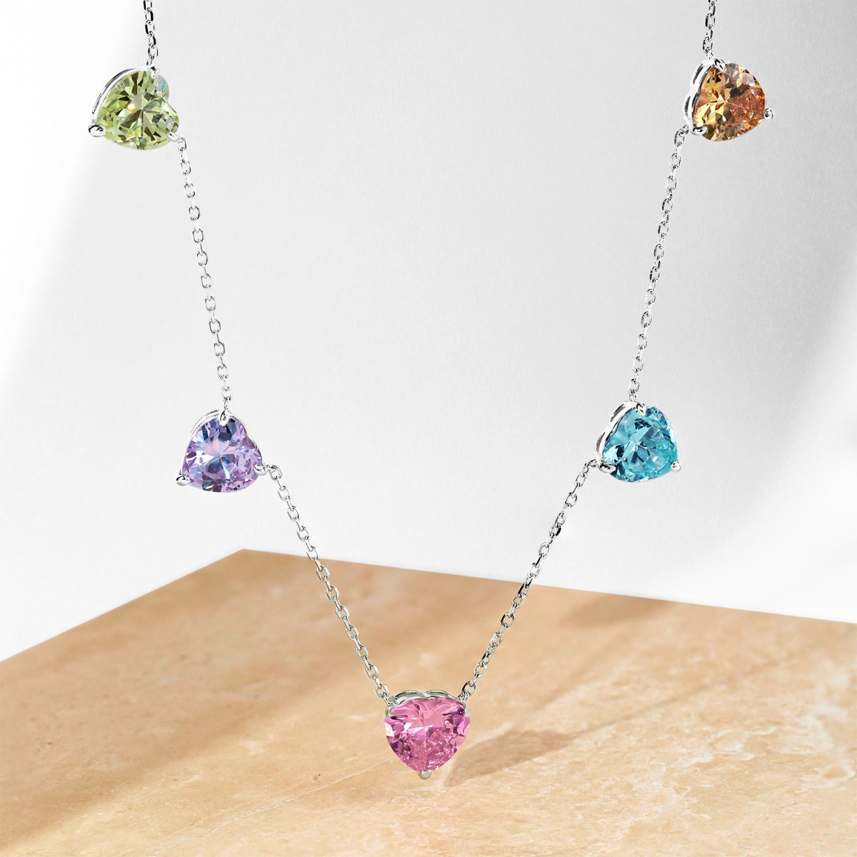 [Rosla]Sparkling Colorful Heart Cut Necklace