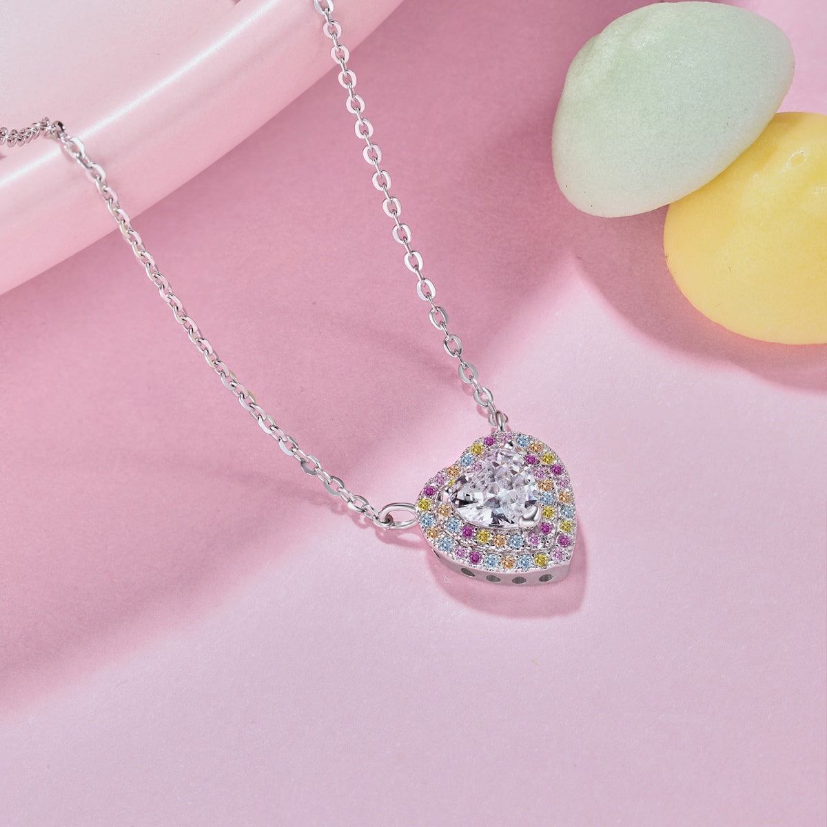 [Rosla]Exquisite Heart Shape Necklace