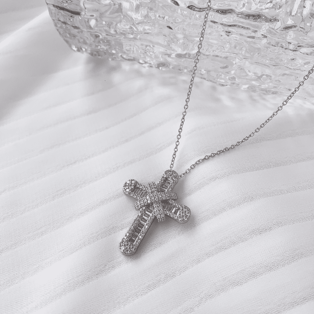 [Rosla]Gypsophila With Dimonds Necklace