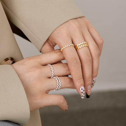 [Rosla]Delicate Enchanting Wave Shape Daily Ring