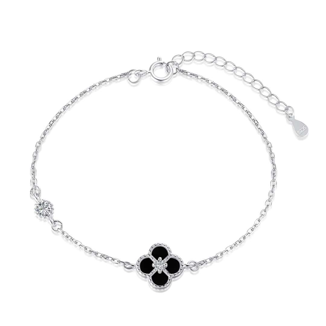[Rosla]Delicate Four Leaf Clover Bracelet