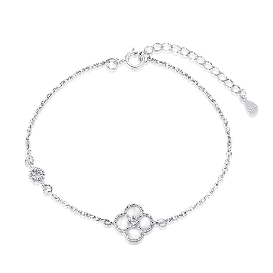 [Rosla]Delicate Four Leaf Clover Bracelet