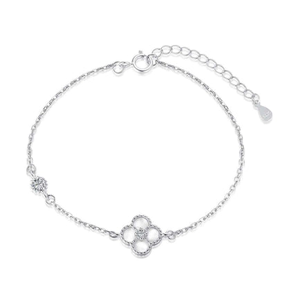 [Rosla]Delicate Four Leaf Clover Bracelet
