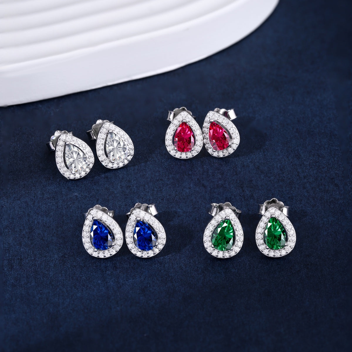[Rosla]Luxurious Water Drop Shape Earrings
