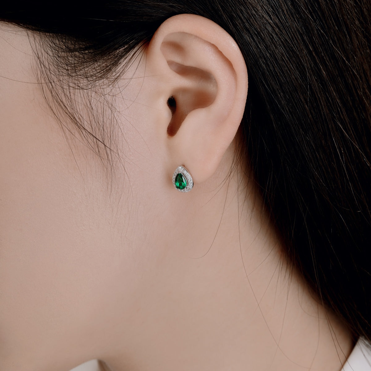 [Rosla]Luxurious Water Drop Shape Earrings