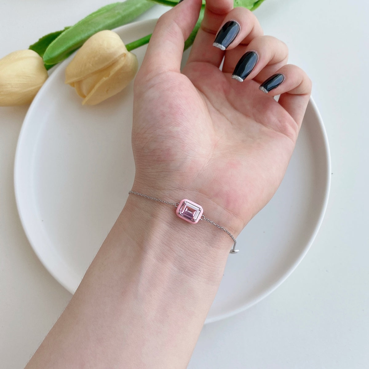 [Rosla]2.0 Carat Sparkling Colorful Emerald Cut Daily Bracelet