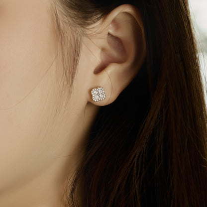 [Rosla]Four-Leaf Clover Flower Shaped Earrings