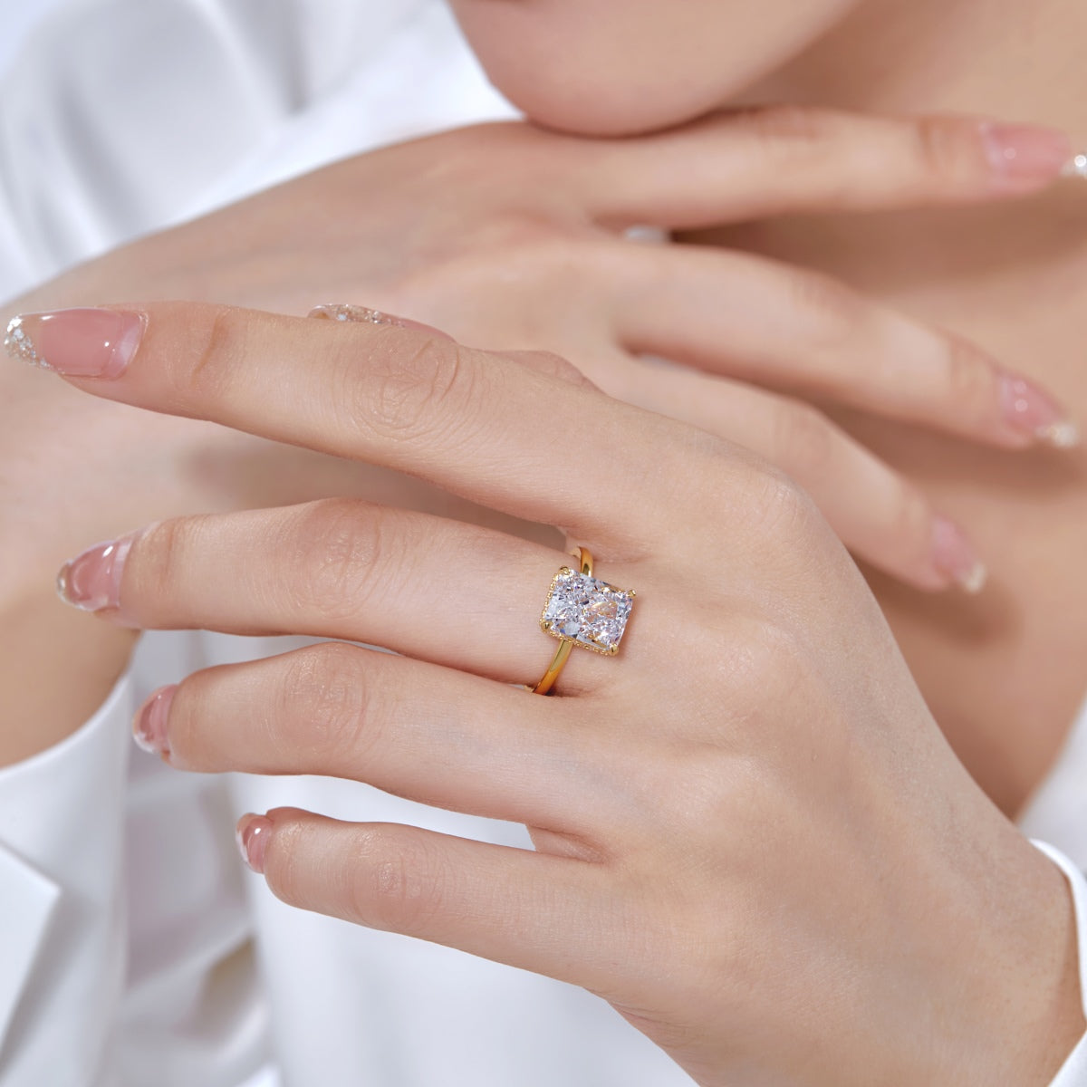 [Rosla]4.0 Carat Ornate Enchanting Radiand Cut Banquet Ring