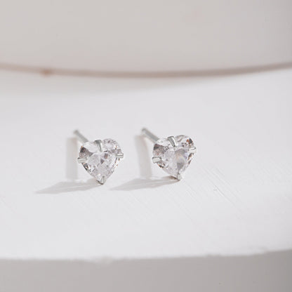 [Rosla]Sparkling Heart Shaped Simple Earrings