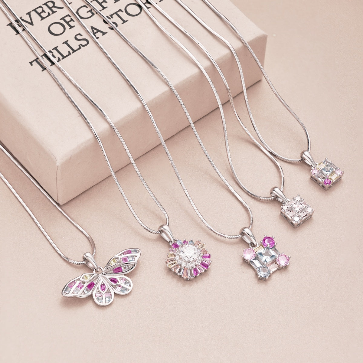 [Rosla]Charming Flower Colorful Necklace