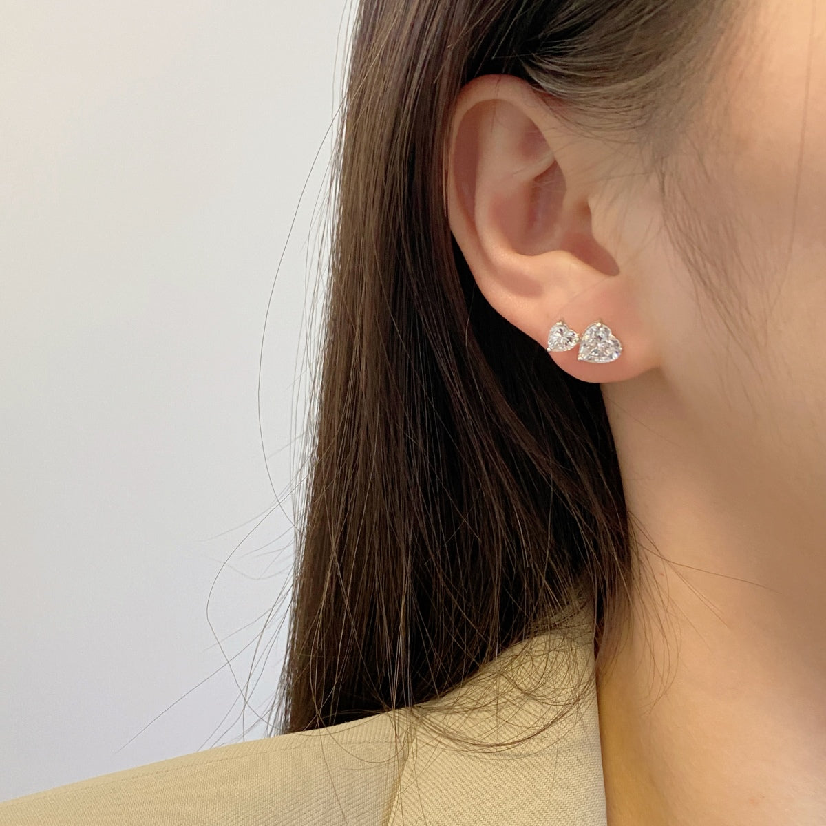 [Rosla]Double Heart-Shape Classic Princess Style Earrings