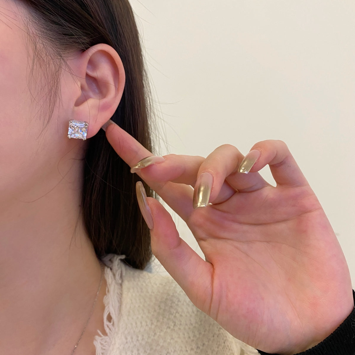 [Rosla]Delicate Square Shape Earrings