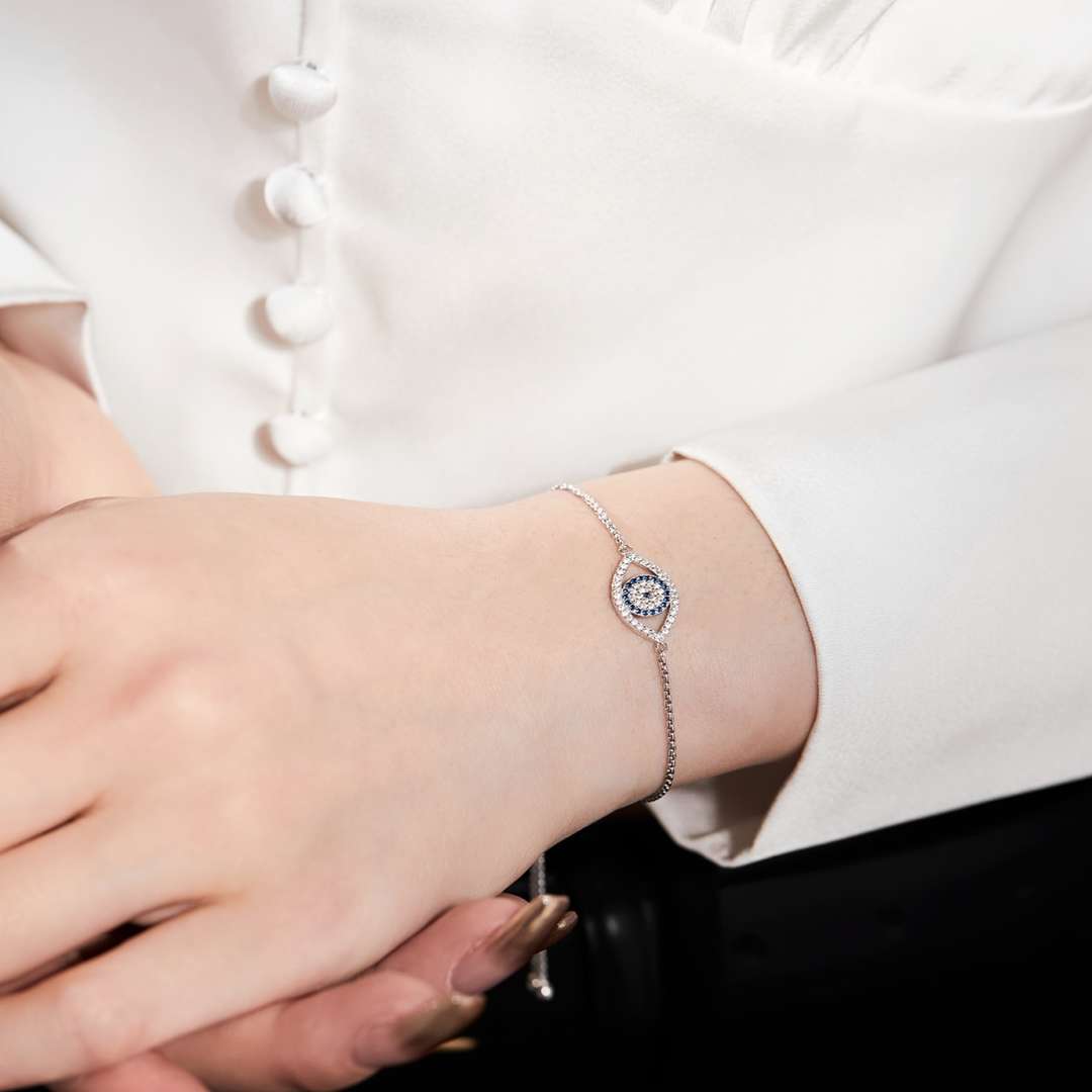 [Rosla]Dazzling Eye Shape Necklace