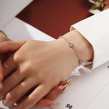 [Rosla]Delicate Round Shape Pendent Necklace