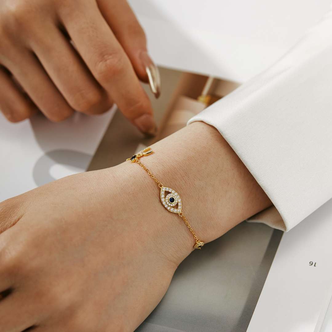 [Rosla]Dainty Eye Shape Necklace