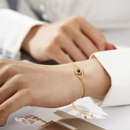 [Rosla]Devil's Eye Hollow Design Bracelet