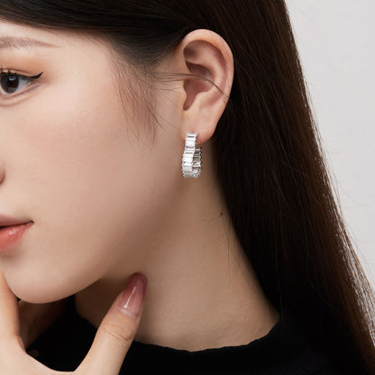 [Rosla]Radiant Heart Cutout Earrings
