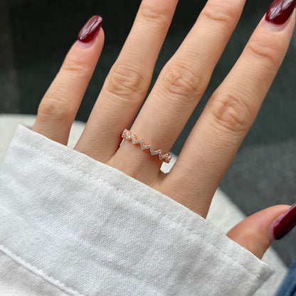 [Rosla]Delicate Enchanting Wave Shape Daily Ring