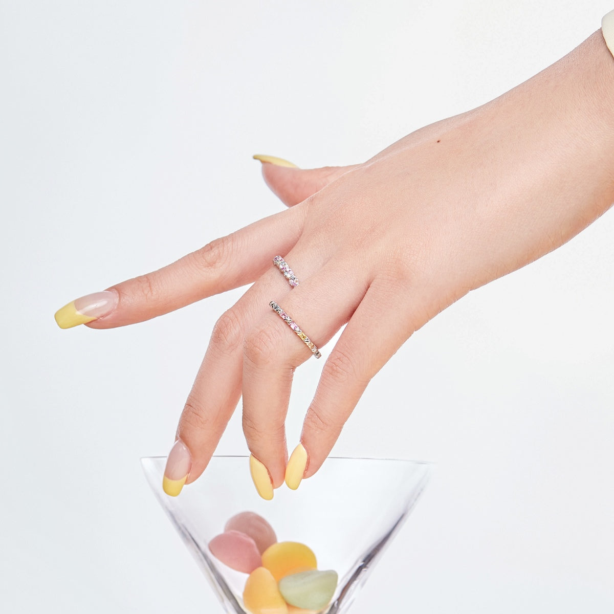 [Rosla]Charming Colorful Round Cut Daily Ring