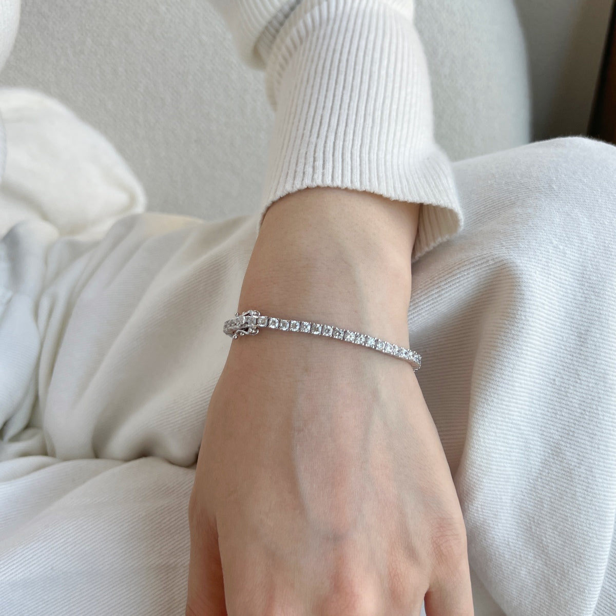 [Rosla]Dainty Charming Round Cut Tennis Bracelet