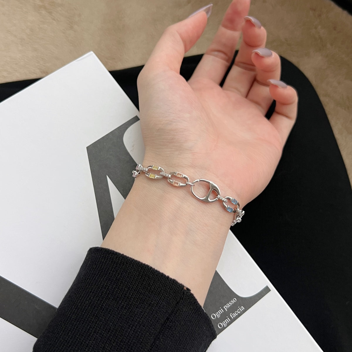 [Rosla]Dazzling Colorful Daily Bracelet