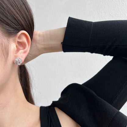 [Rosla]Exquisite Flower Shape Daily Earrings