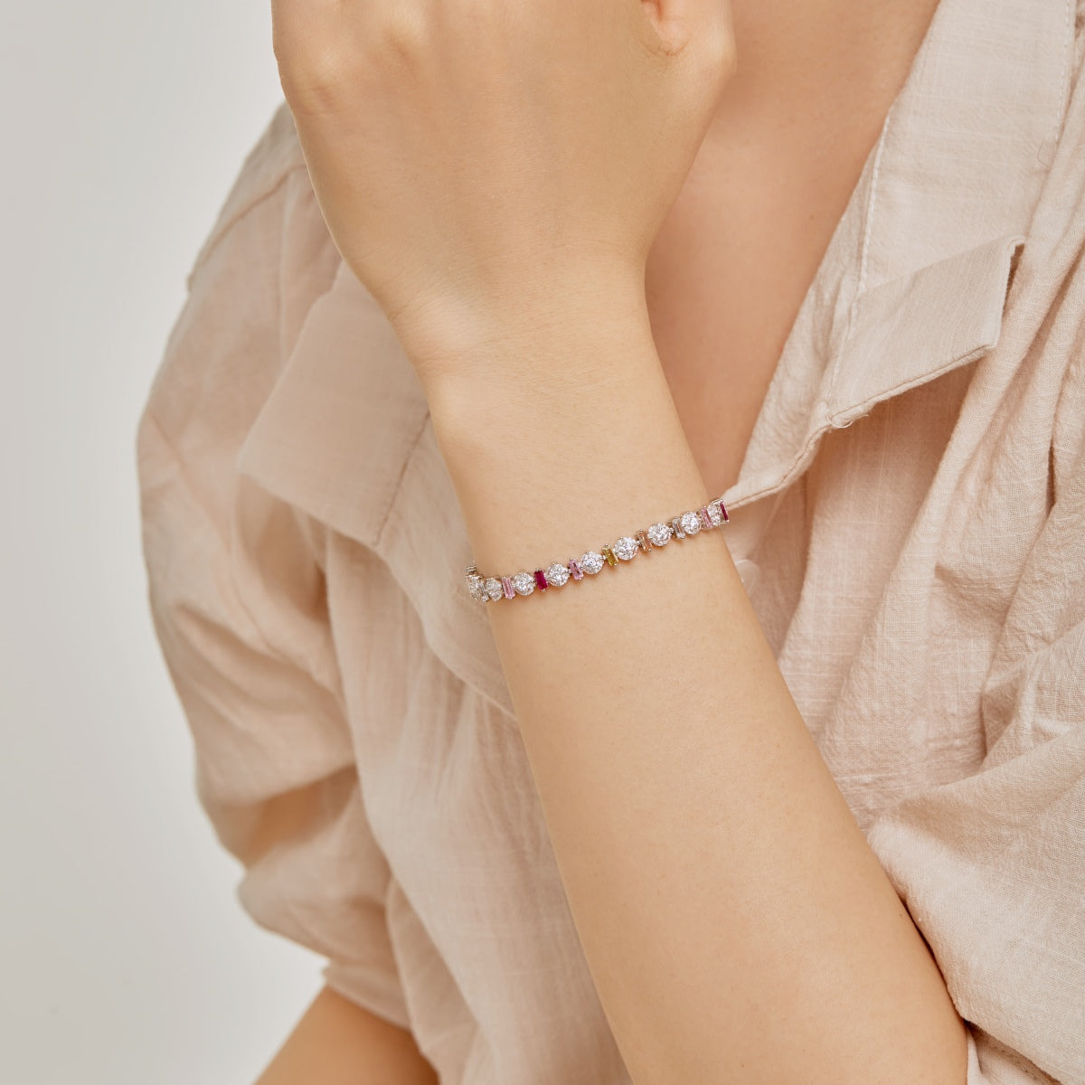 [Rosla]Radiant Colorful Round Shape Daily Bracelet