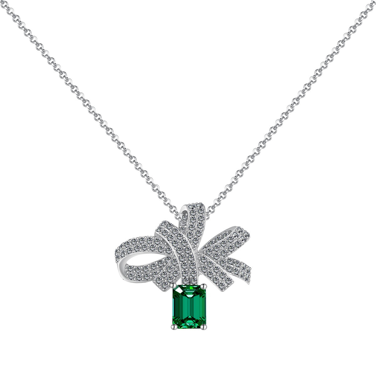 [Rosla]Luxurious Flower Shape Emerald Cut Necklace
