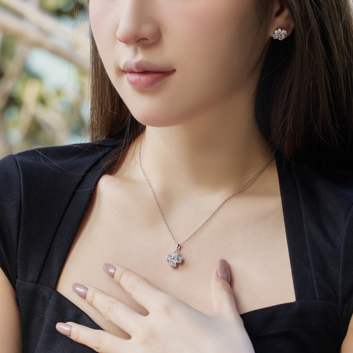 [Rosla]Heart-Shaped Four-Leaf Clover Bead Necklace