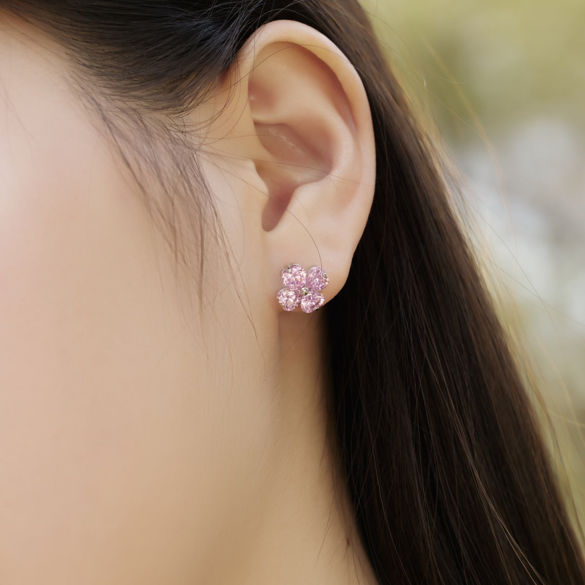 [Rosla]Four-Leaf Clover Ball Earrings