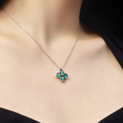 [Rosla]Four-Leaf Clover And Eight-Pointed Star Necklace