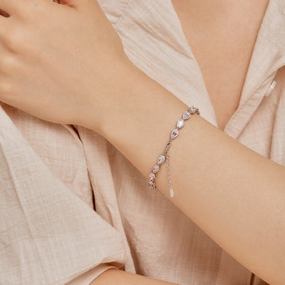 [Rosla]0.25 Carat Radiant Water Drop Shape Daily Bracelet