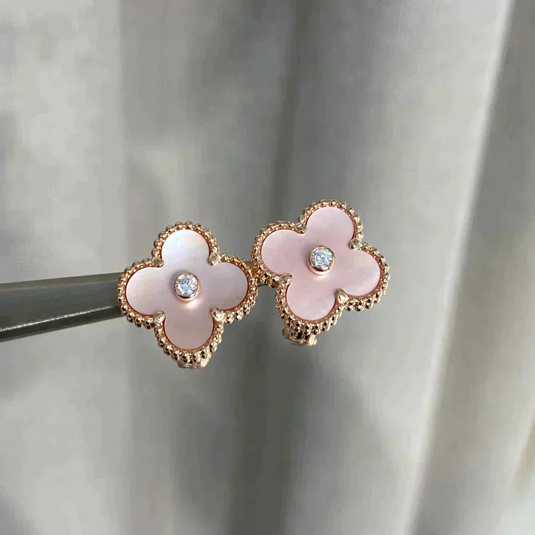 [Rosla]CLOVER MEDIUM 1 MOTIFS  PINK MOP DIAMOND EARRINGS