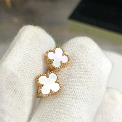 [Rosla]CLOVER MINI 9.5MM WHITE MOP EARRINGS