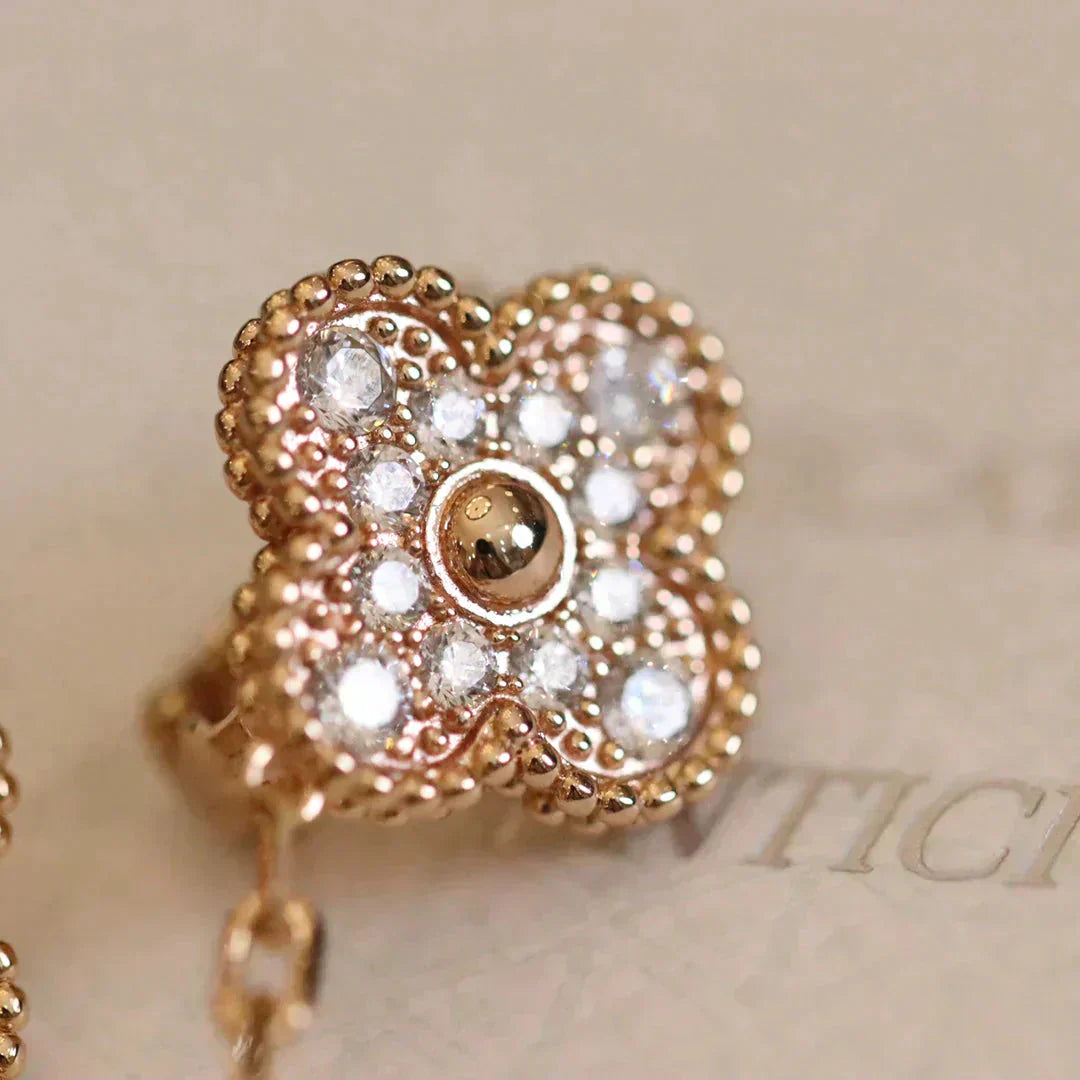 [Rosla]CLOVER MEDIUM 1 MOTIFS FUll DIAMOND EARRINGS