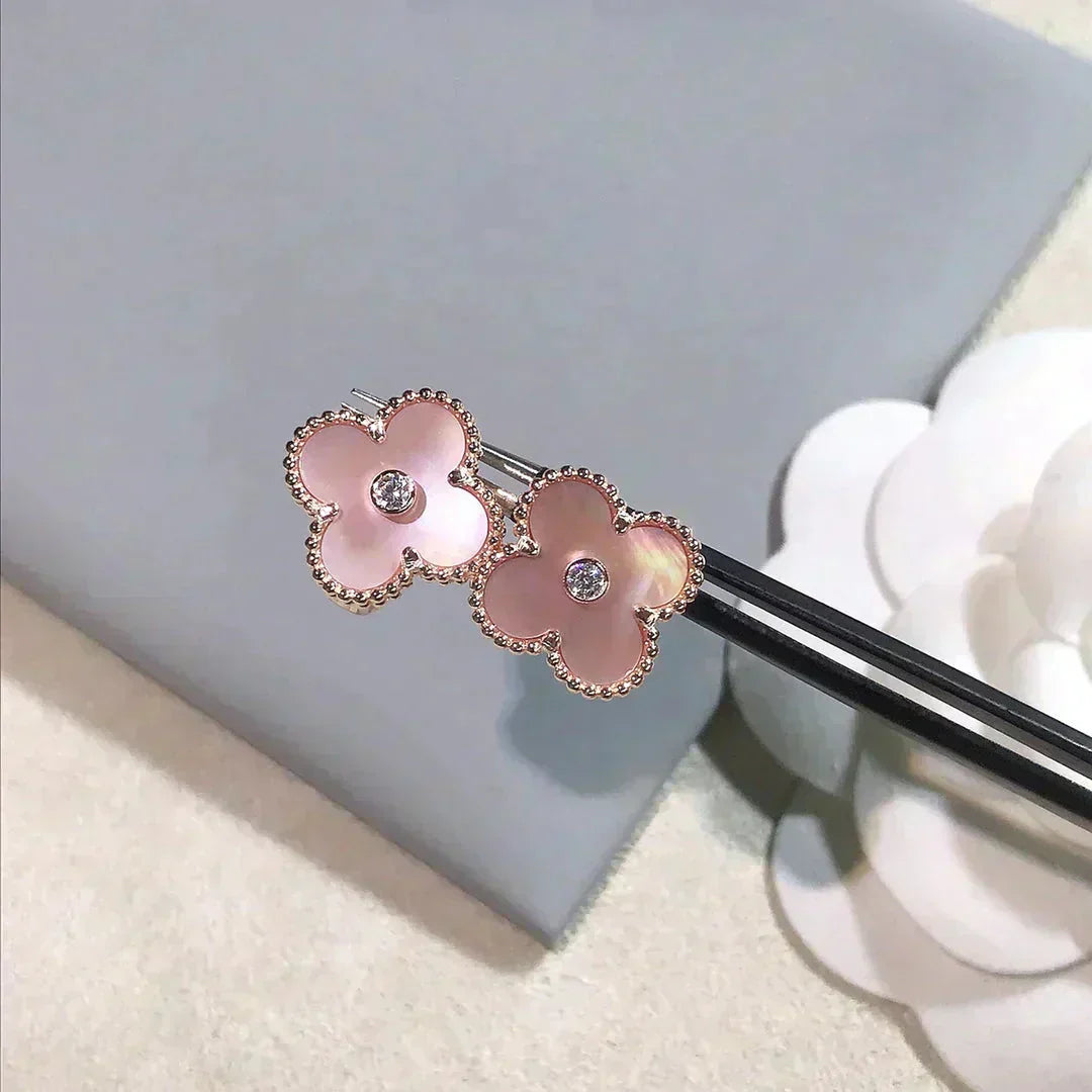 [Rosla]CLOVER MEDIUM 1 MOTIFS  PINK MOP DIAMOND EARRINGS