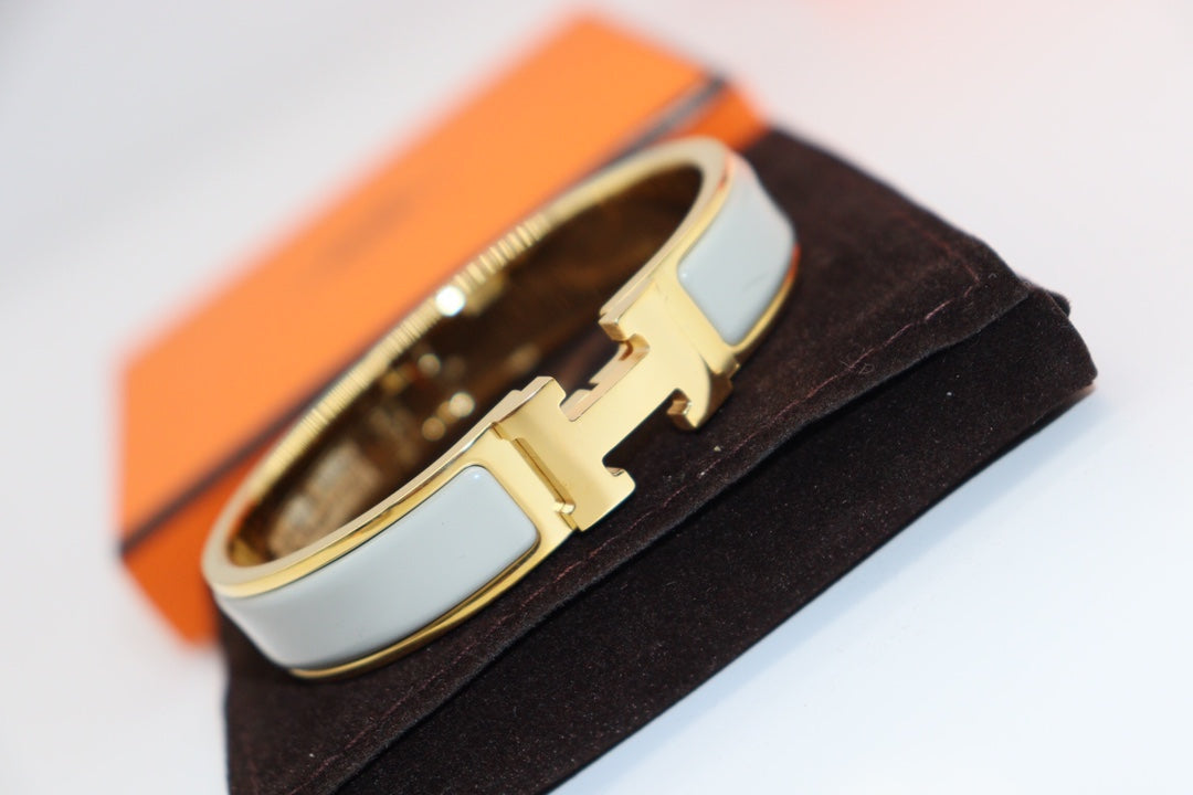 [Rosla]H LIGHT BLUE BRACELET