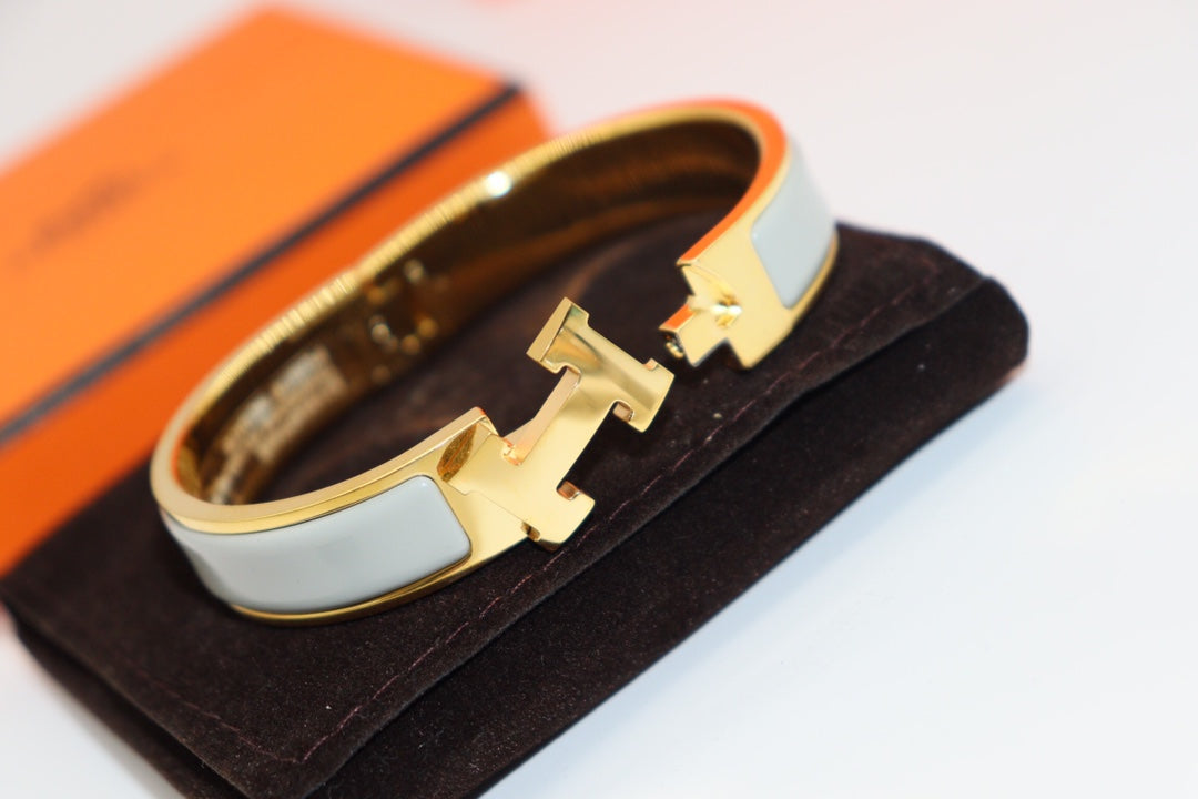 [Rosla]H LIGHT BLUE BRACELET